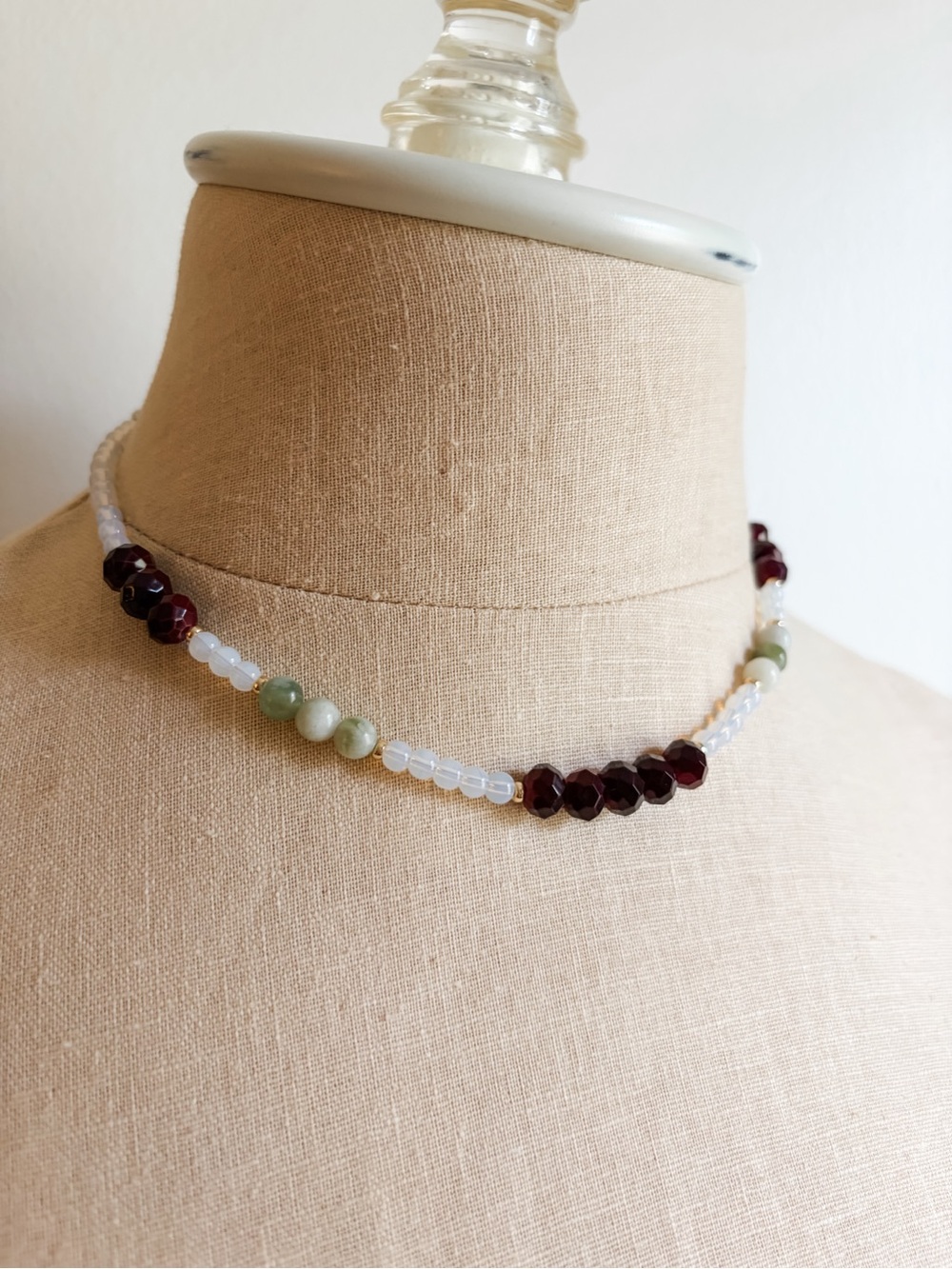 N7 Handmade Opalite and Serpentine Green Jade Beaded Necklace - Picture 7 of 10